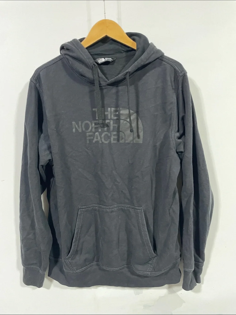 The North Face Men's Pullover Hoodie - Charcoal